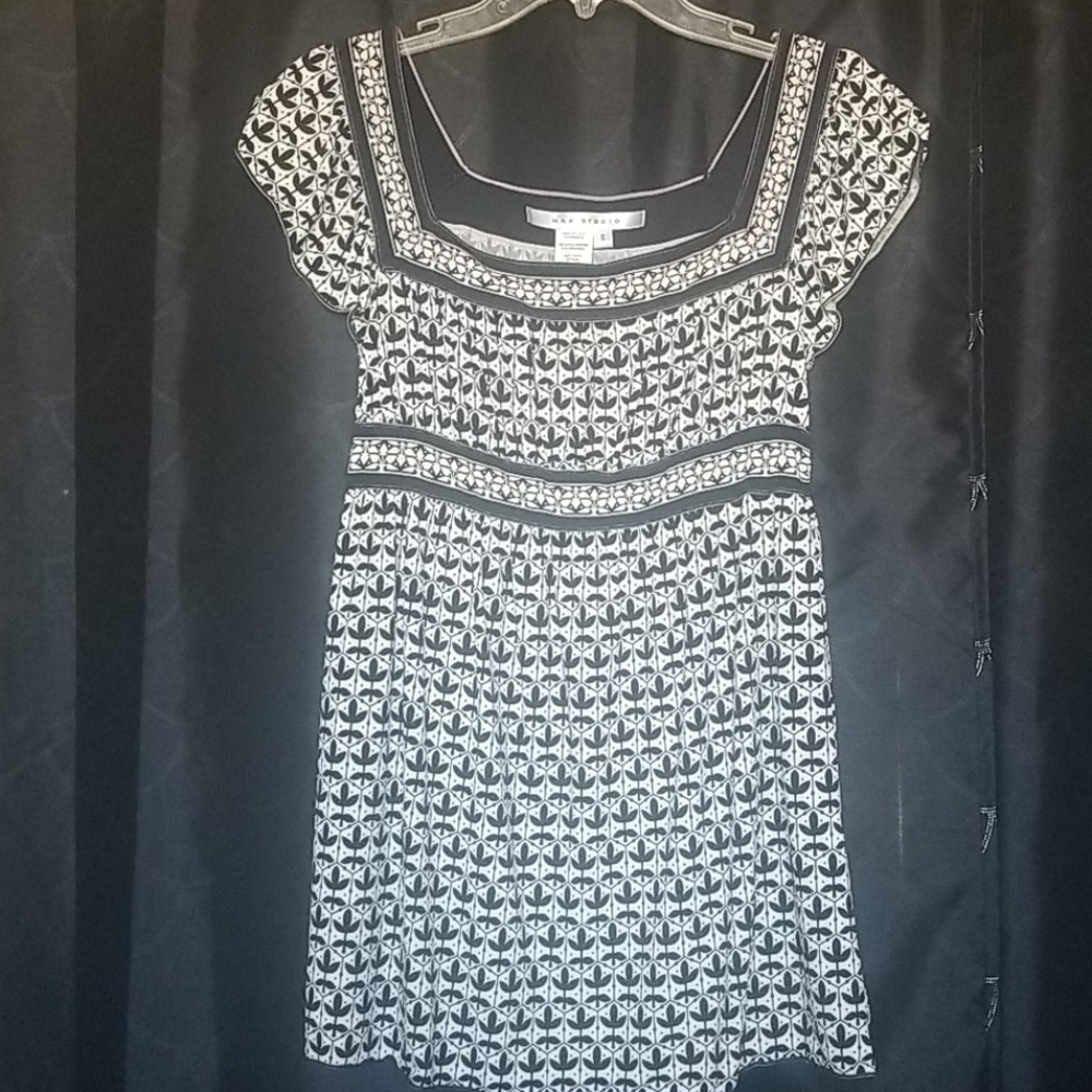 Sleeveless top from Max Studio